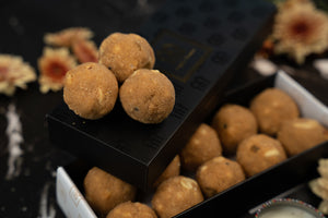 Gondh Laddoo